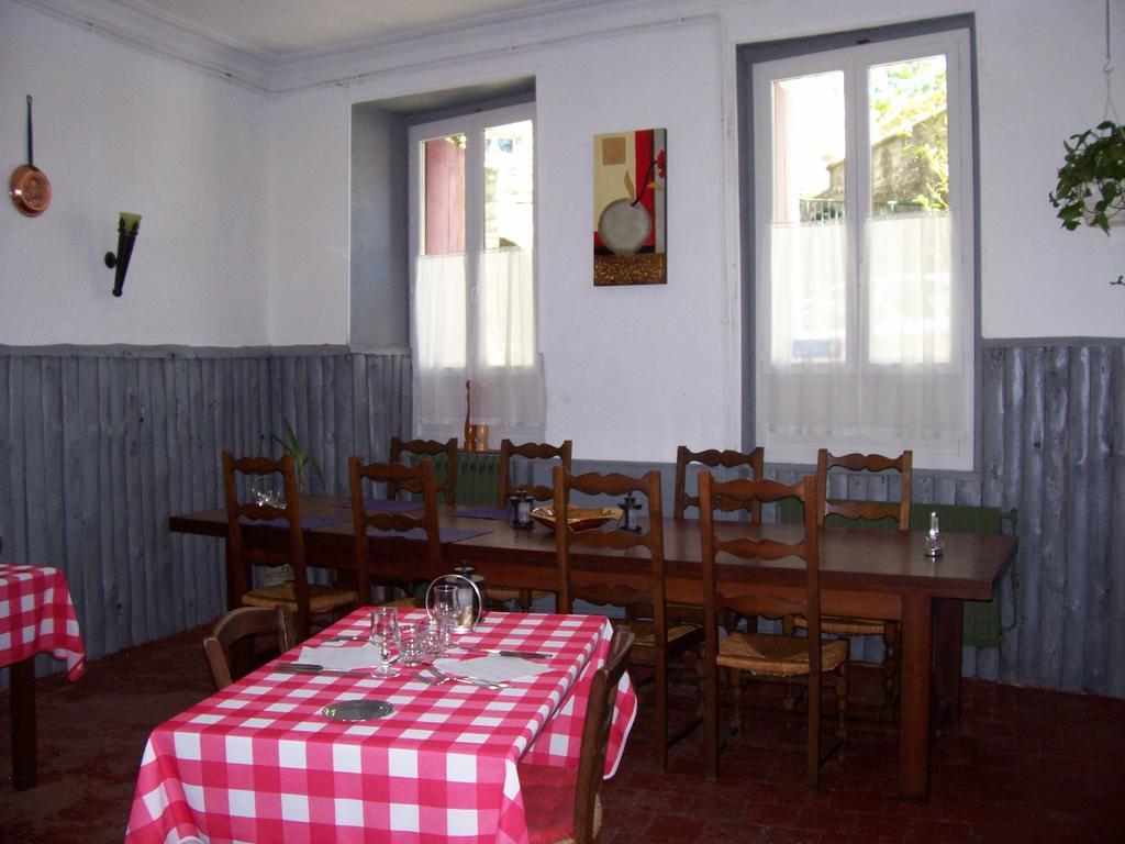 Auberge Cocagne Aveze  Exterior photo