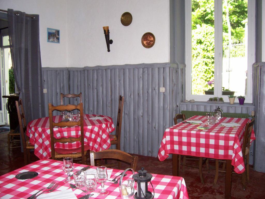 Auberge Cocagne Aveze  Exterior photo